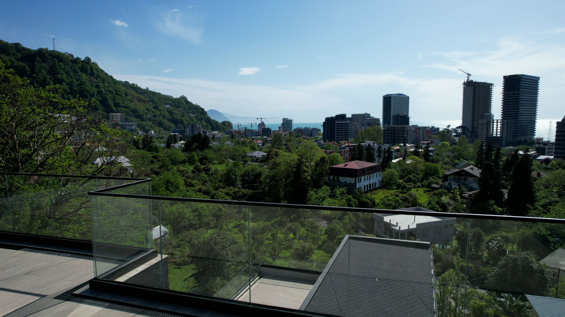 Vista Mare Villas — ночная панорама